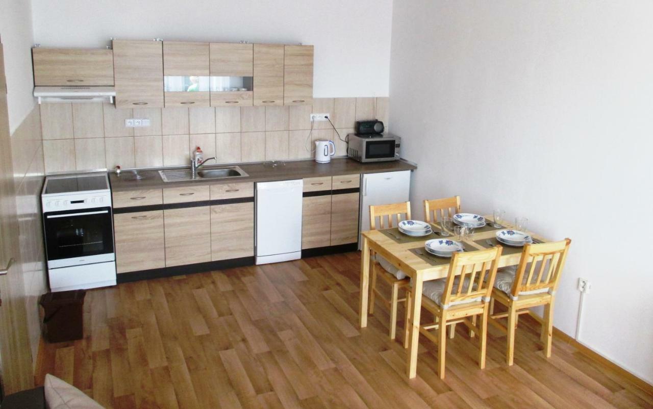 Apartman Petra ฮอร์นี ปลานา ภายนอก รูปภาพ